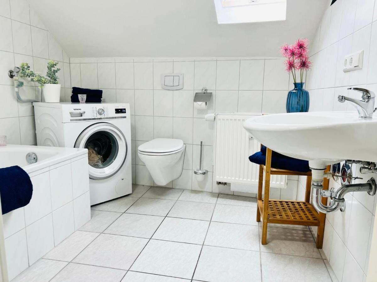 Luna -3 Schlafzimmer, Waschmaschine, Kueche, Wlan, Ca 15 Min Bis Zum Europa Park, Apartment