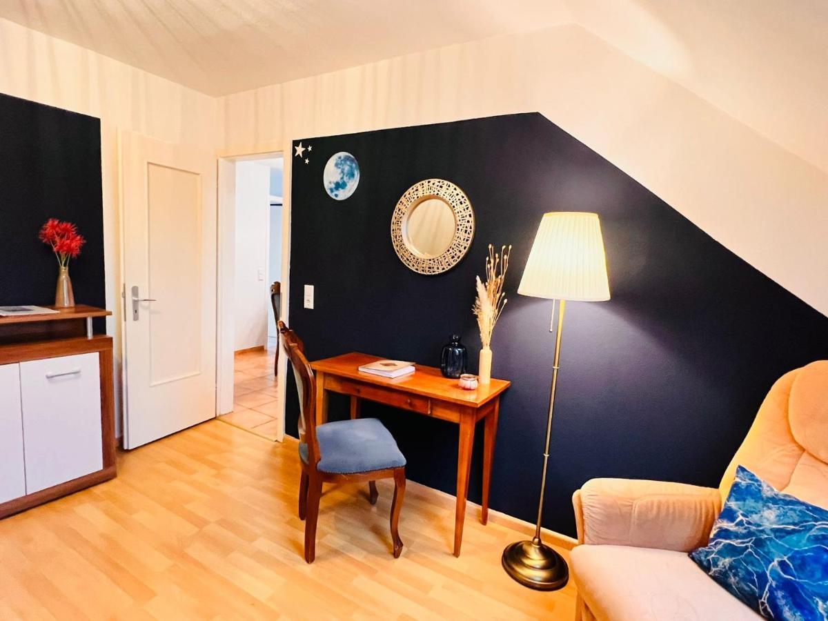 Apartment Luna -3 Schlafzimmer, Waschmaschine, Kueche, Wlan, Ca 15 Min Bis Zum Europa Park, *