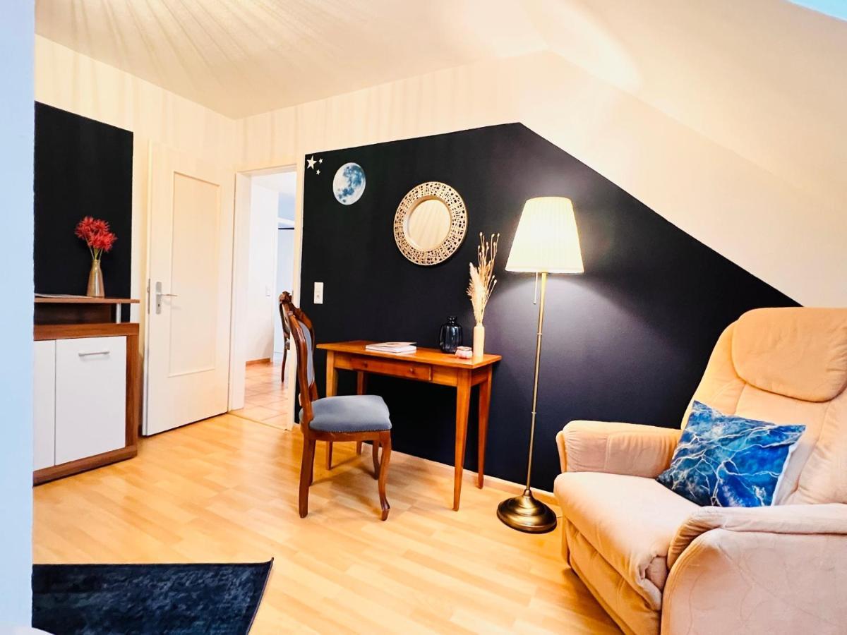 Luna -3 Schlafzimmer, Waschmaschine, Kueche, Wlan, Ca 15 Min Bis Zum Europa Park,