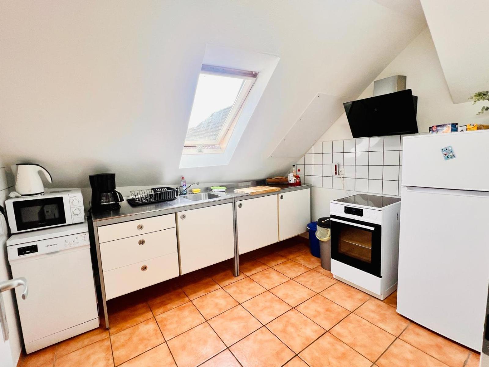 Apartment Luna -3 Schlafzimmer, Waschmaschine, Kueche, Wlan, Ca 15 Min Bis Zum Europa Park, Malterdingen